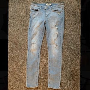 Levi Strauss Ripped 711 Skinny Jeans